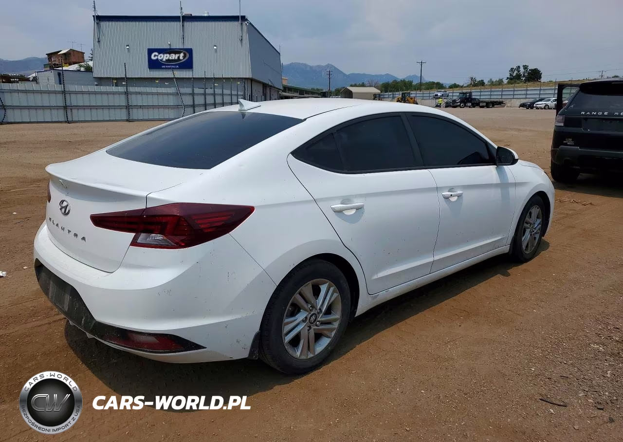 2020 Hyundai Elantra Value Edition VIN:5NPD84LF1LH629369 - 3