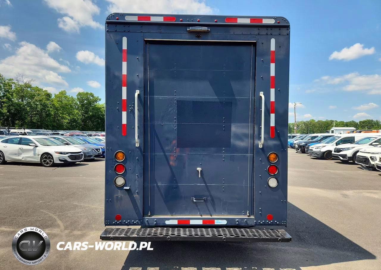 2020 Freightliner Chassis M Line Walk-In Van VIN:4UZAC2EA0LCLZ6566 - 6
