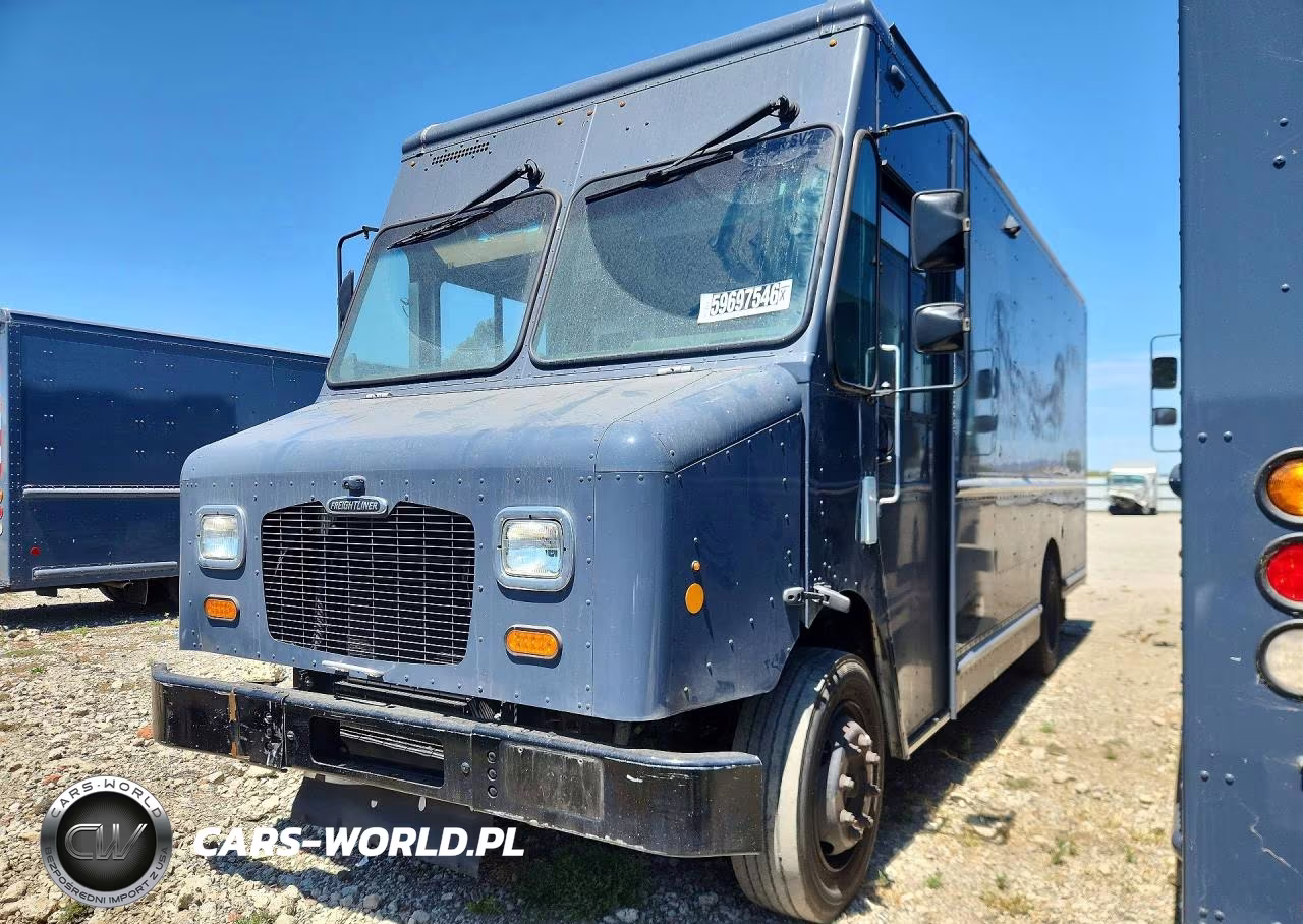 2020 Freightliner Chassis M Line Walk-In Van