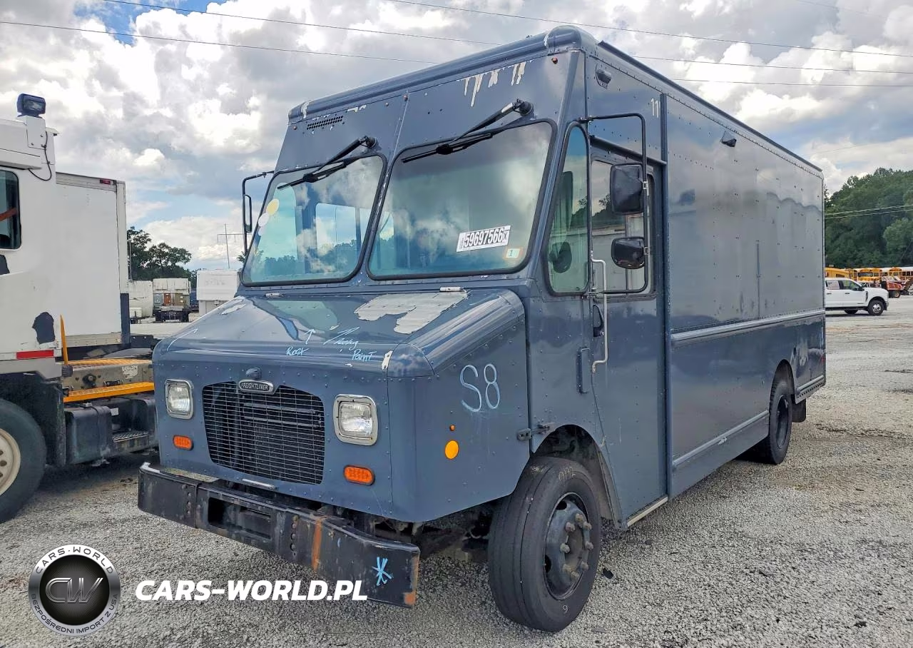 2020 Freightliner Mt45G Chassis Delivery Van