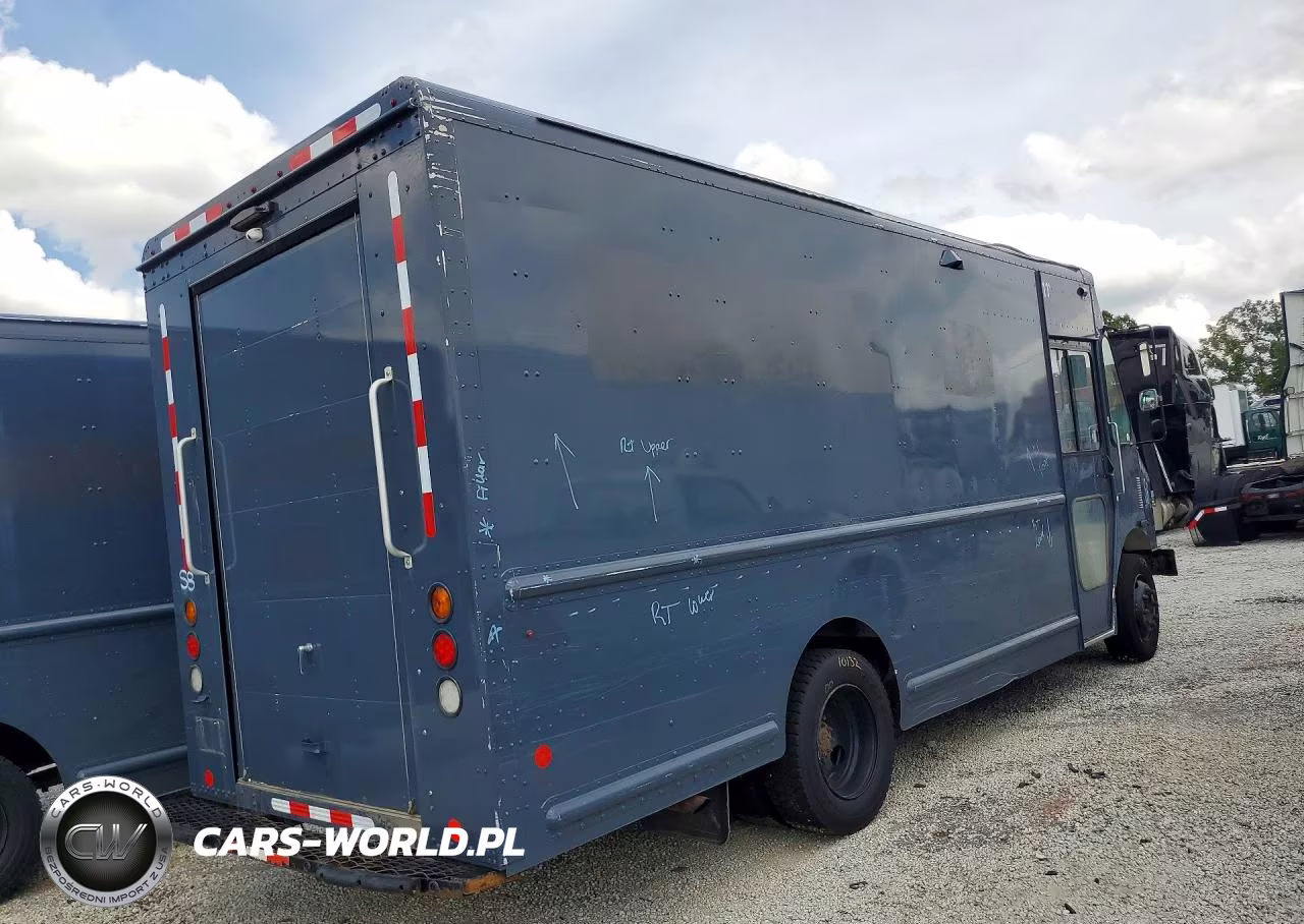2020 Freightliner Mt45G Chassis Delivery Van VIN:4UZAC2EAXLCMH6064 - 3