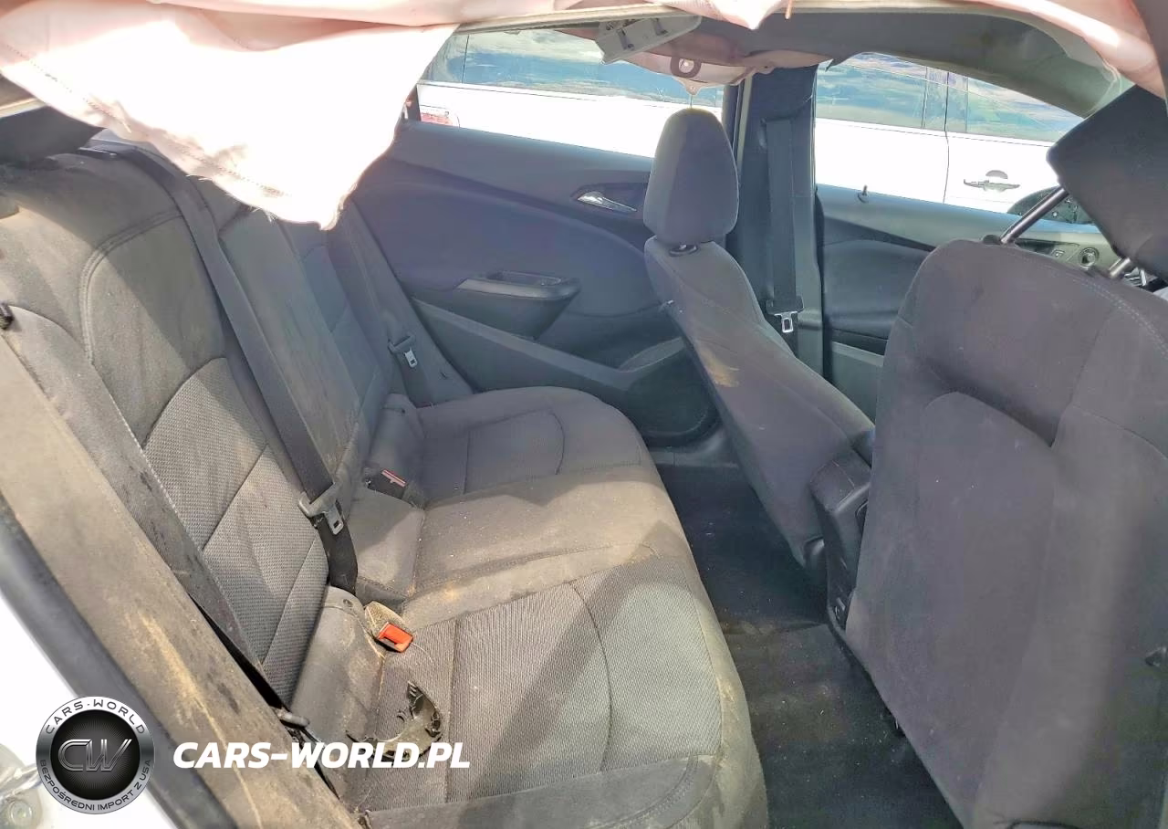 2019 Chevrolet Cruze Lt VIN:1G1BE5SM2K7146698 - 10