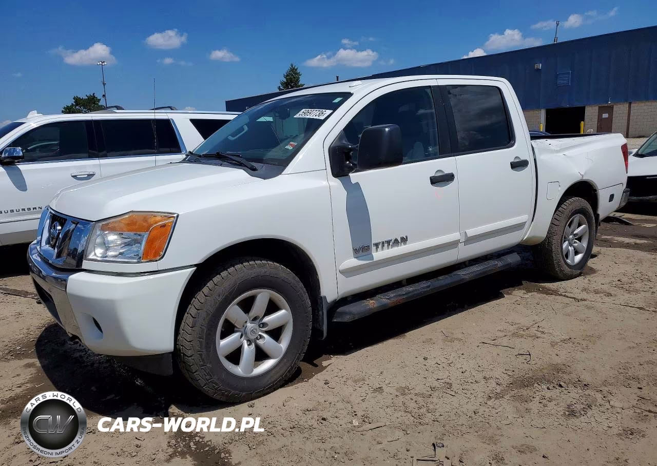 2013 Nissan Titan Sv