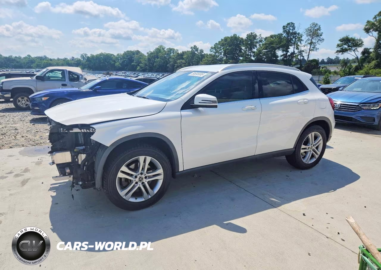 2020 Mercedes-Benz Gla 250 – zdjęcie 1 z 14