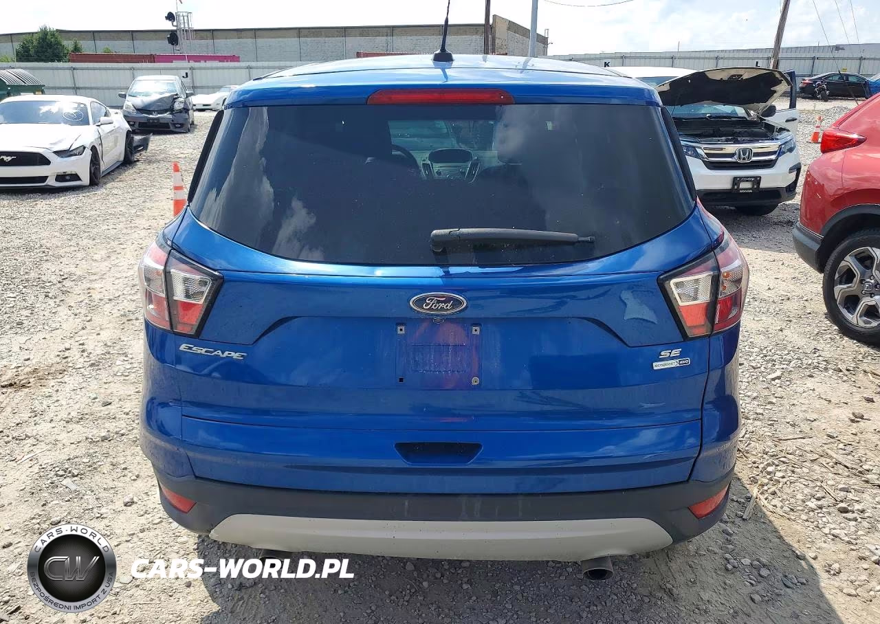 2017 Ford Escape Se VIN:1FMCU9GD3HUC75747 - 6