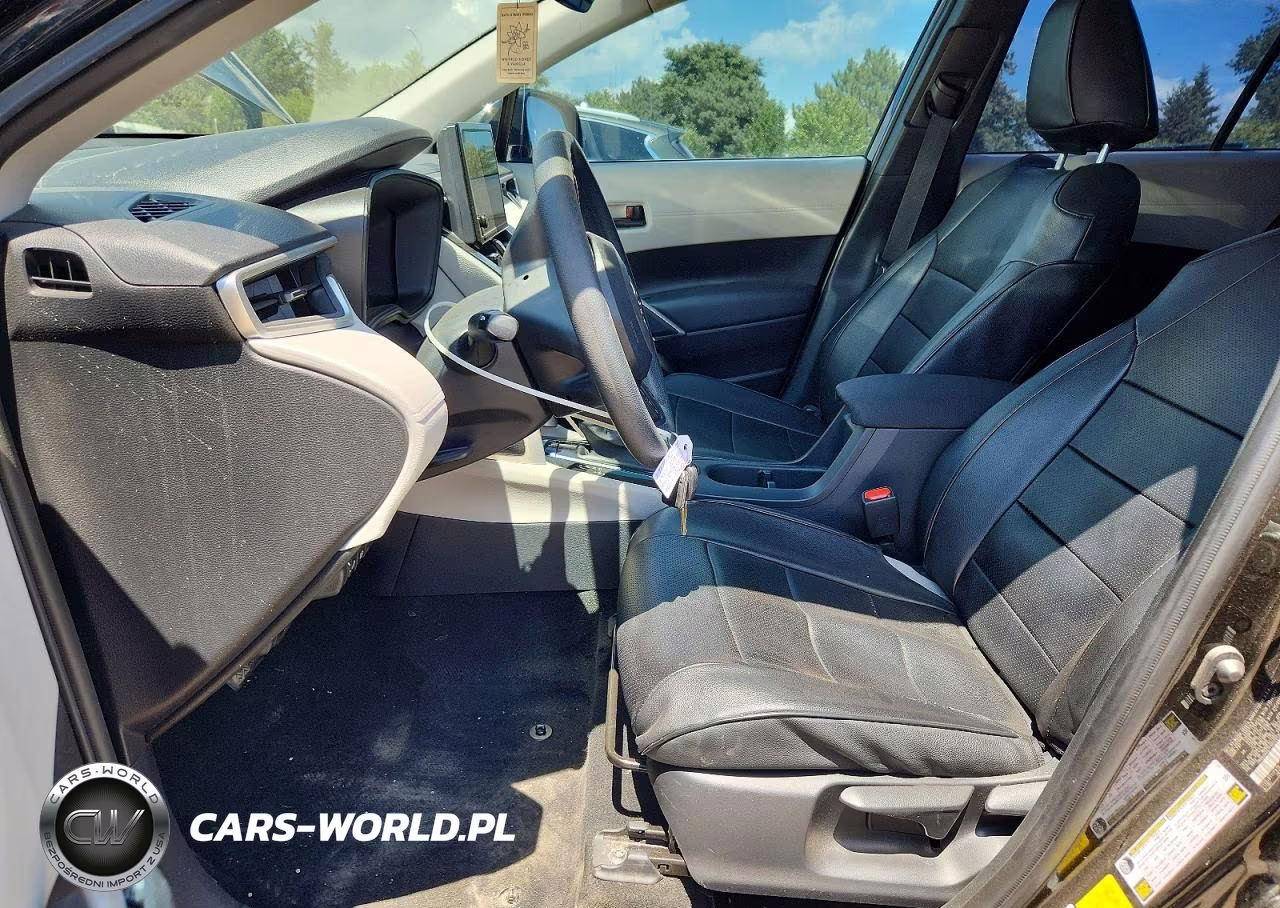 2023 Toyota Corolla Cross L VIN:7MUAAABG7PV052059 - 7