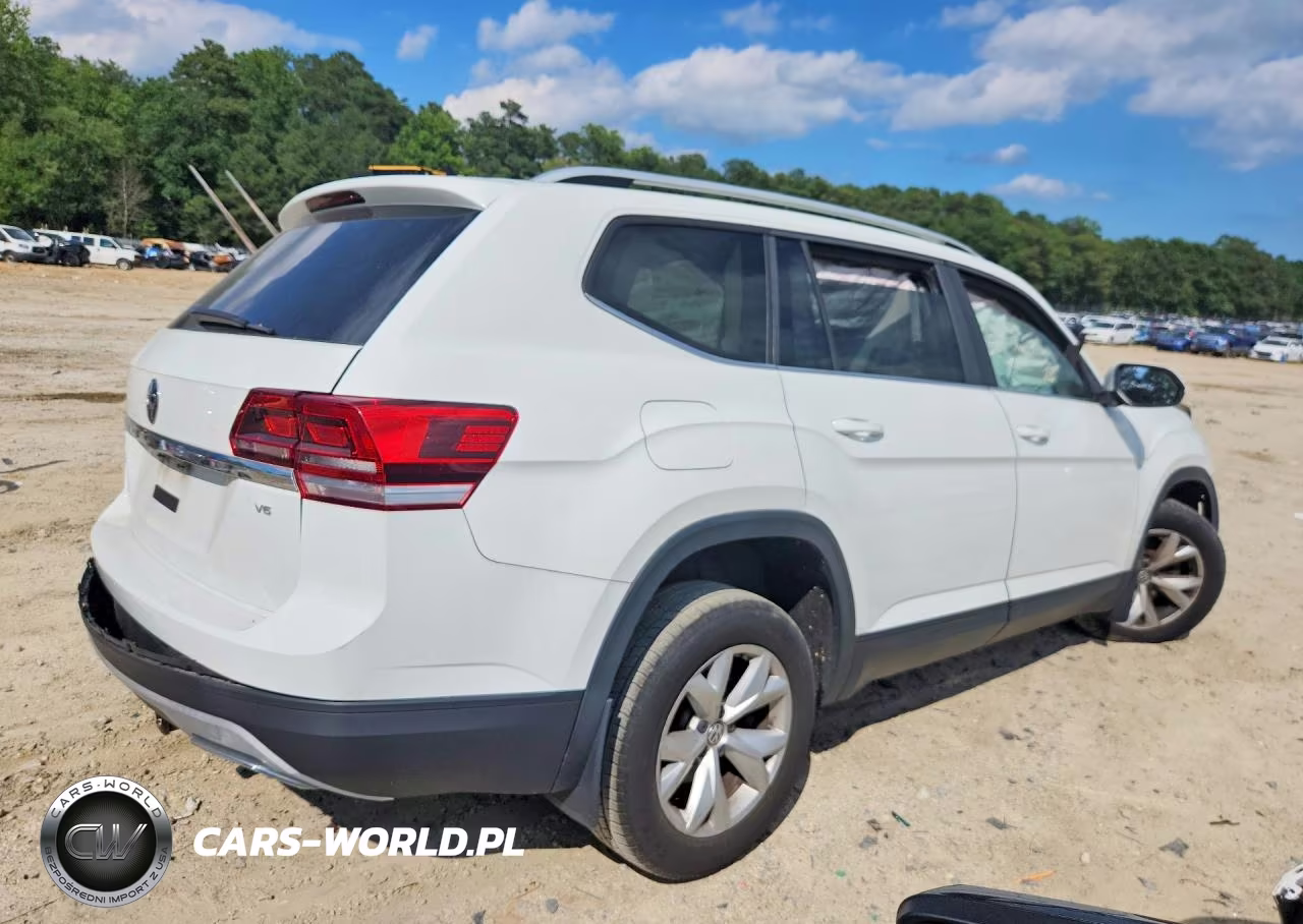 2018 Volkswagen Atlas Se VIN:1V2DR2CA2JC533537 - 3