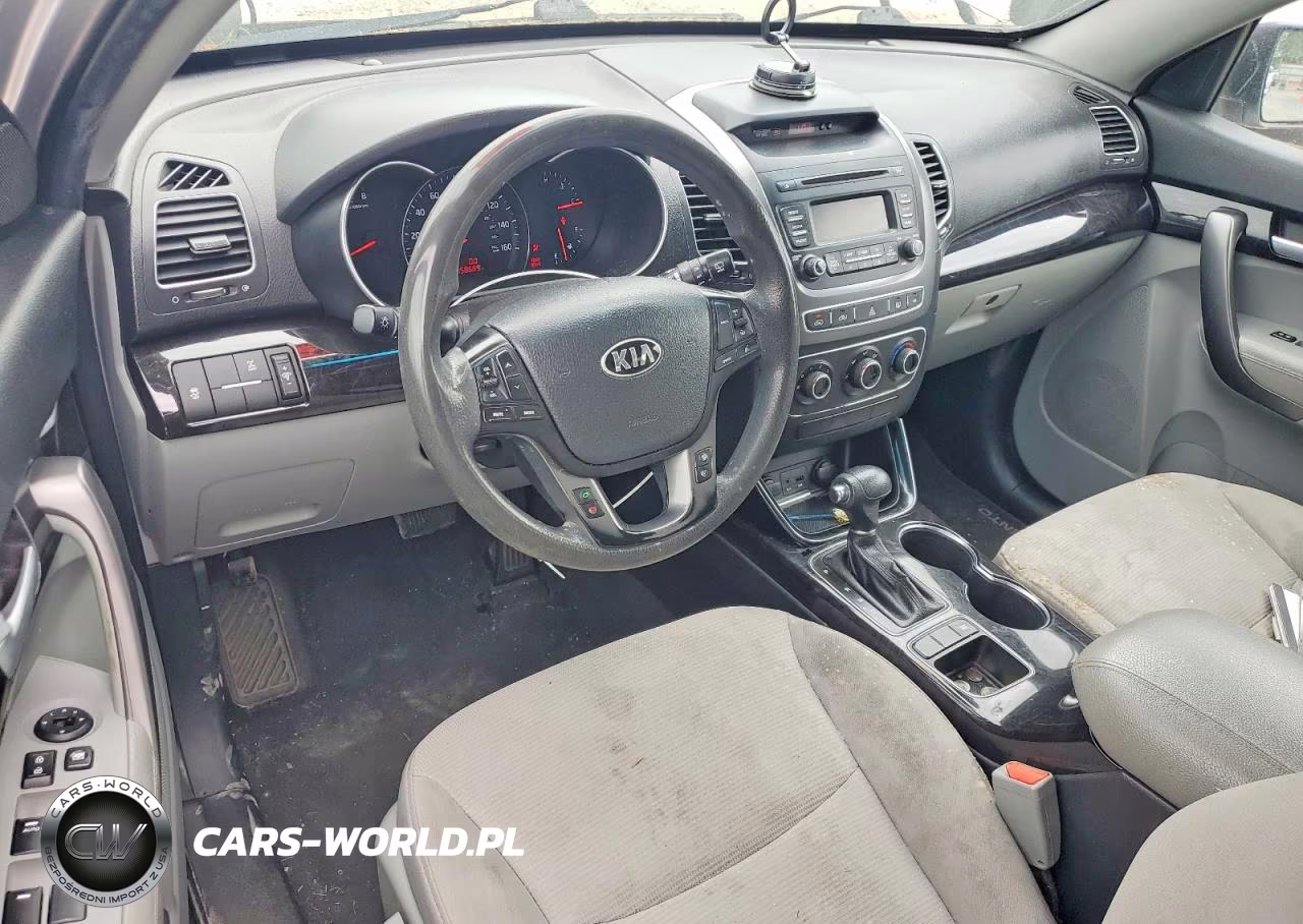 2015 Kia Sorento Lx VIN:5XYKTDA7XFG580010 - 8