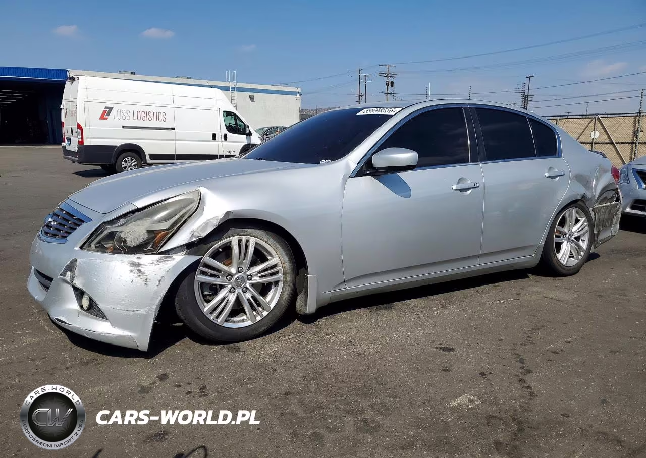 2013 Infiniti G37 Sedan Journey – zdjęcie 1 z 12