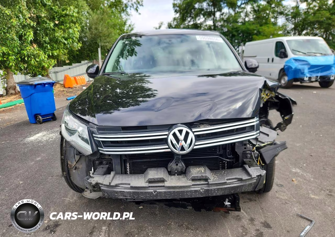 2017 Volkswagen Tiguan S VIN:WVGBV7AX3HK047405 - 5