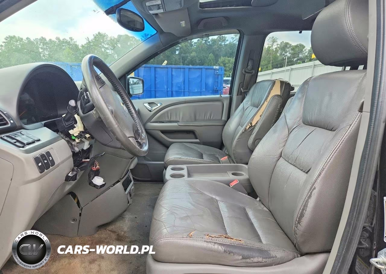 2010 Honda Odyssey Touring VIN:5FNRL3H91AB056292 - 7