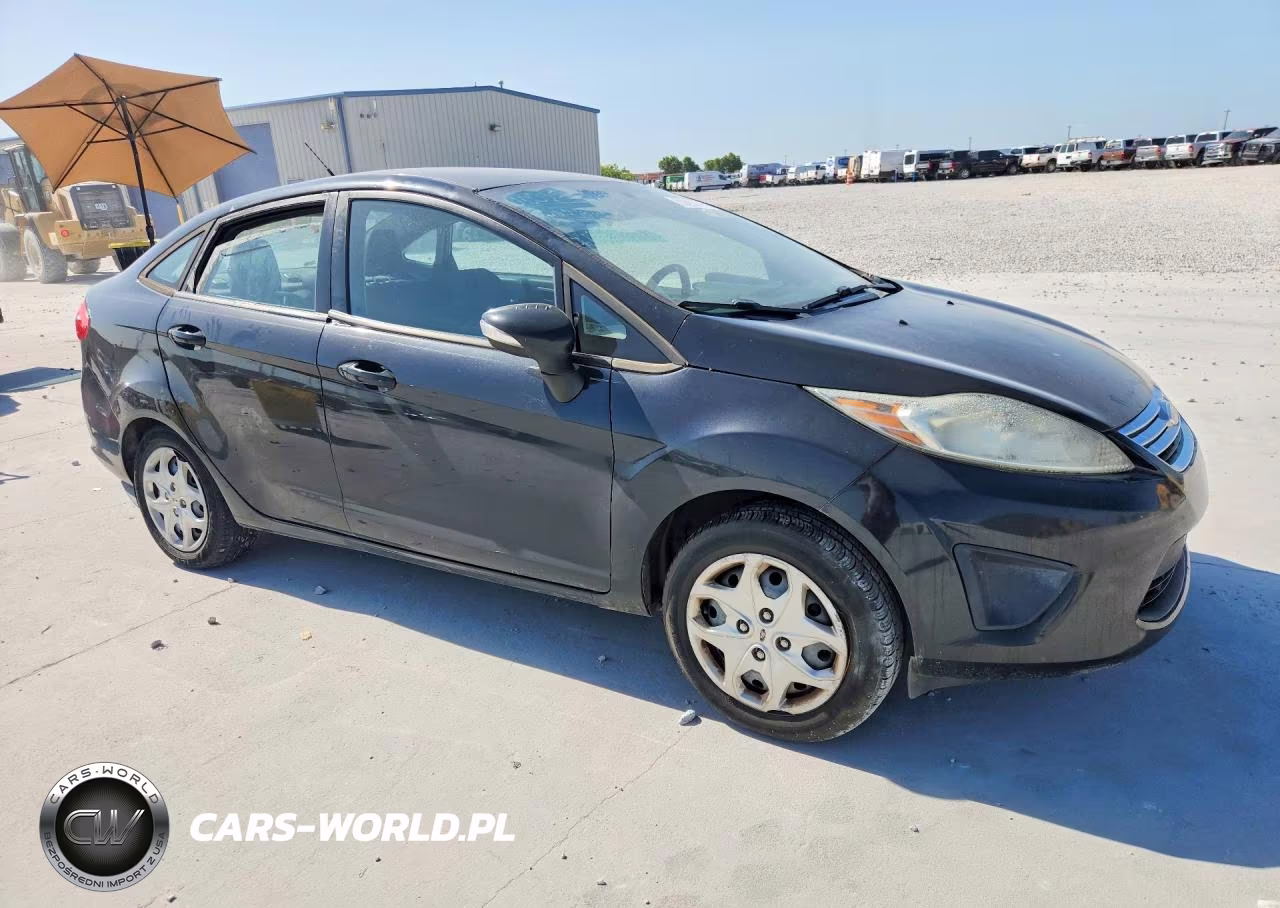 2013 Ford Fiesta Se VIN:3FADP4BJ9DM194191 - 4