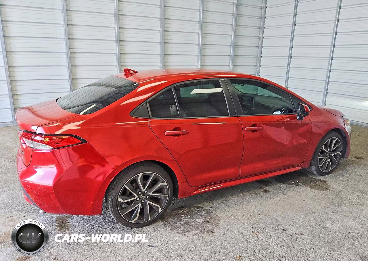 2020 Toyota Corolla Le VIN:5YFEPRAE9LP055041 - 3