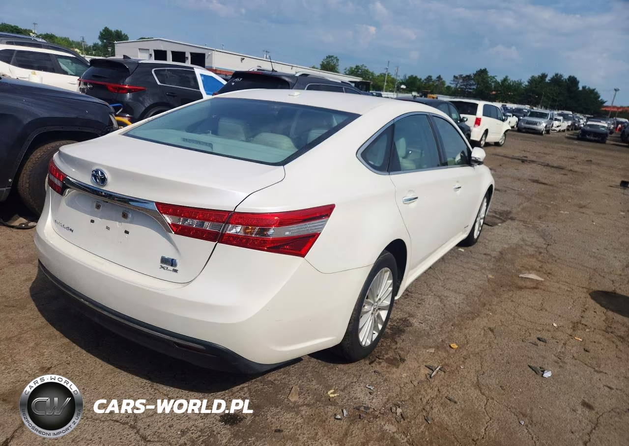 2015 Toyota Avalon Hybrid Xle Touring VIN:4T1BD1EBXFU047241 - 3