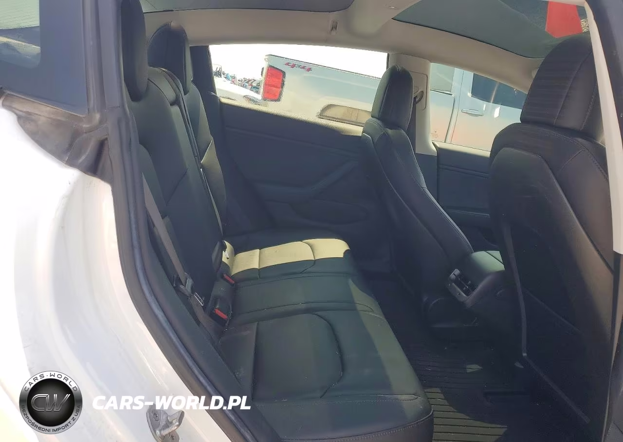 2018 Tesla Model 3 VIN:5YJ3E1EA2JF014748 - 10