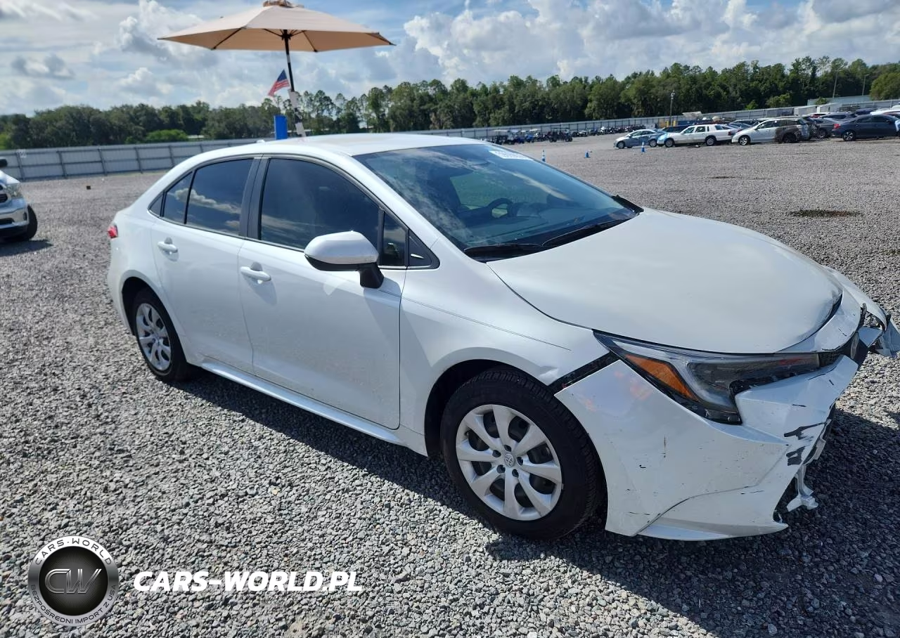 2024 Toyota Corolla Hybrid Le VIN:JTDBCMFE4R3053810 - 4
