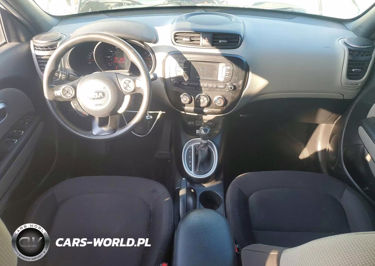 2017 Kia Soul Base VIN:KNDJN2A21H7886642 - 8