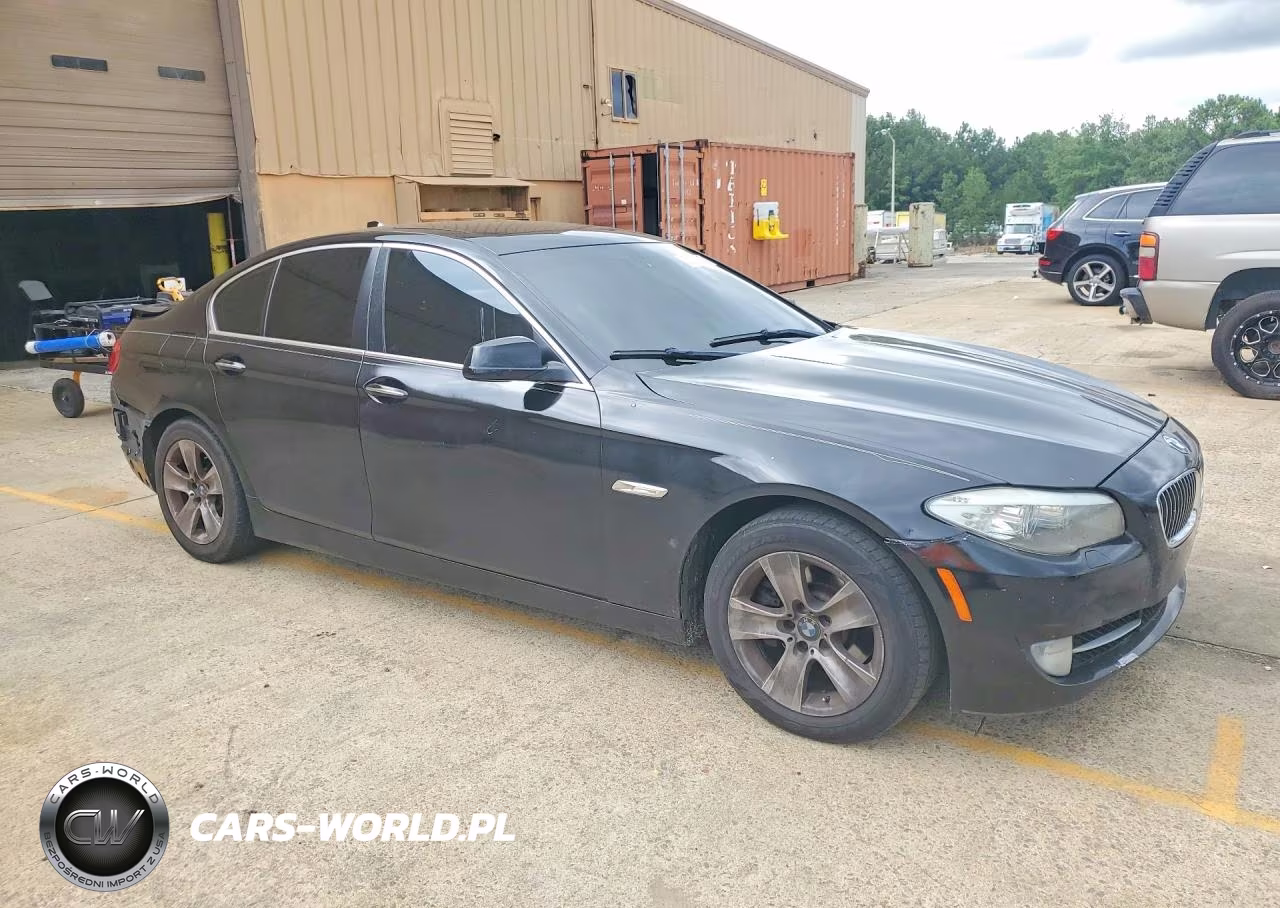 2013 BMW 528 I VIN:WBAXG5C5XDD230882 - 4