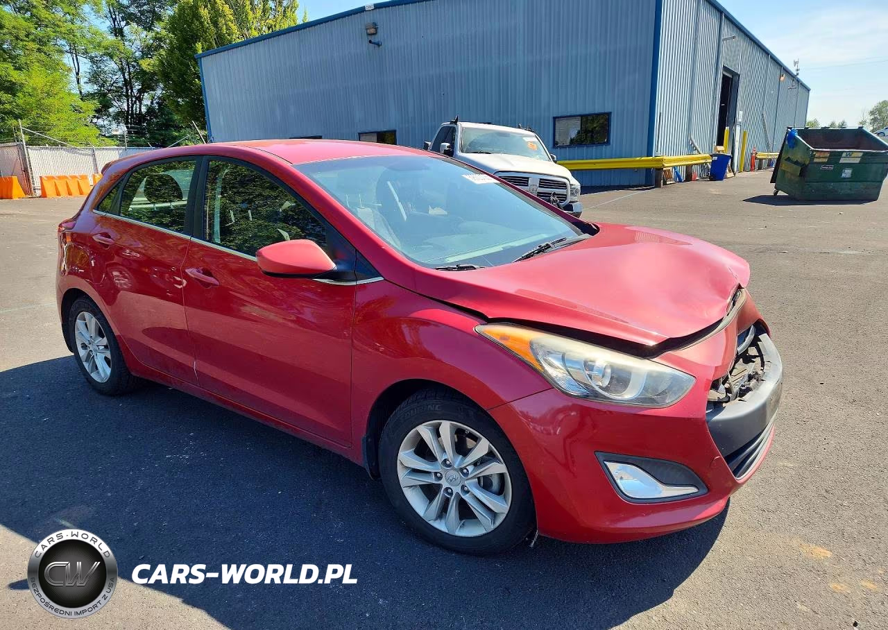 2014 Hyundai Elantra Gt Base VIN:KMHD35LH6EU174223 - 4