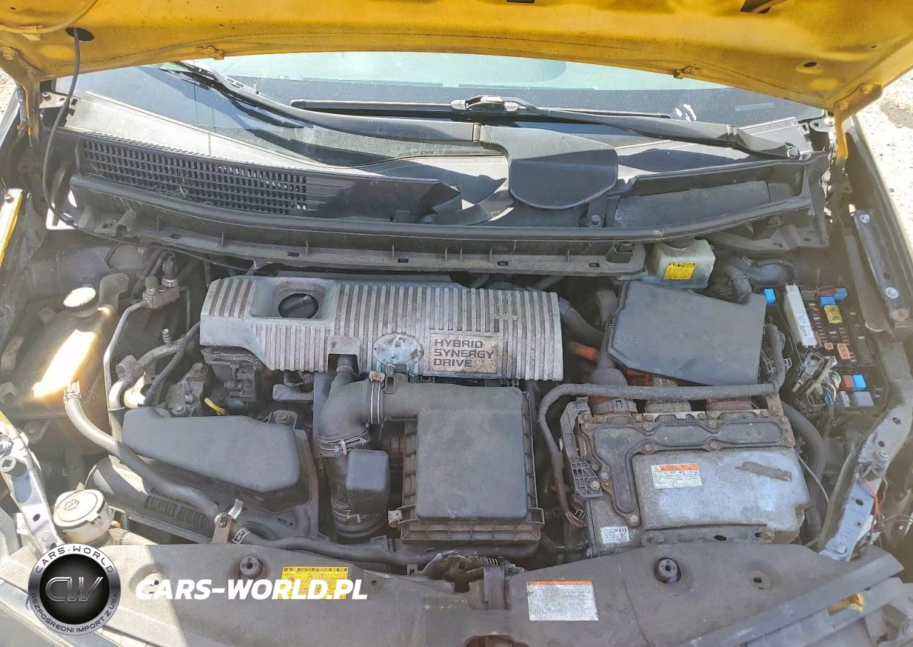 2015 Toyota Prius V Two VIN:JTDZN3EU0FJ026235 - 11