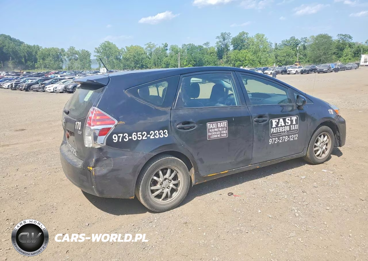 2015 Toyota Prius V Two VIN:JTDZN3EU0FJ026235 - 3