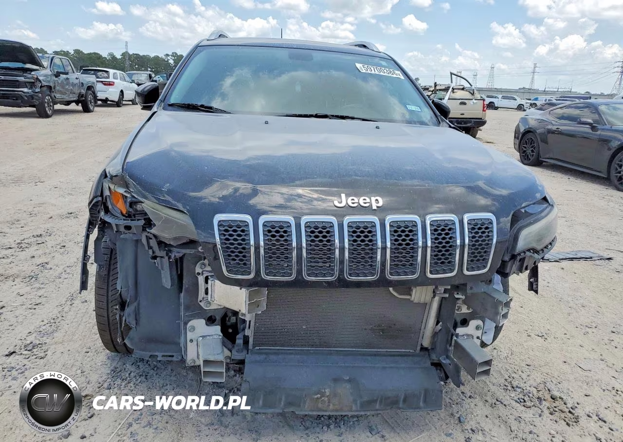 2019 Jeep Cherokee Latitude Plus VIN:1C4PJLLB1KD312186 - 5