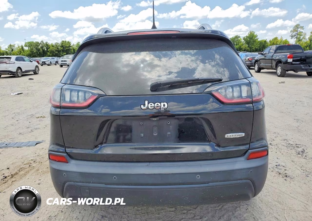 2019 Jeep Cherokee Latitude Plus VIN:1C4PJLLB1KD312186 - 6