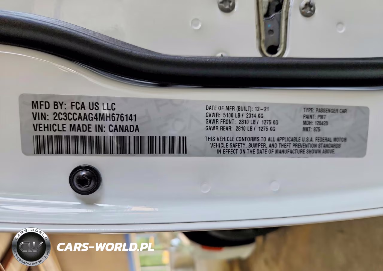 2021 Chrysler 300 Touring VIN:2C3CCAAG4MH676141 - 12
