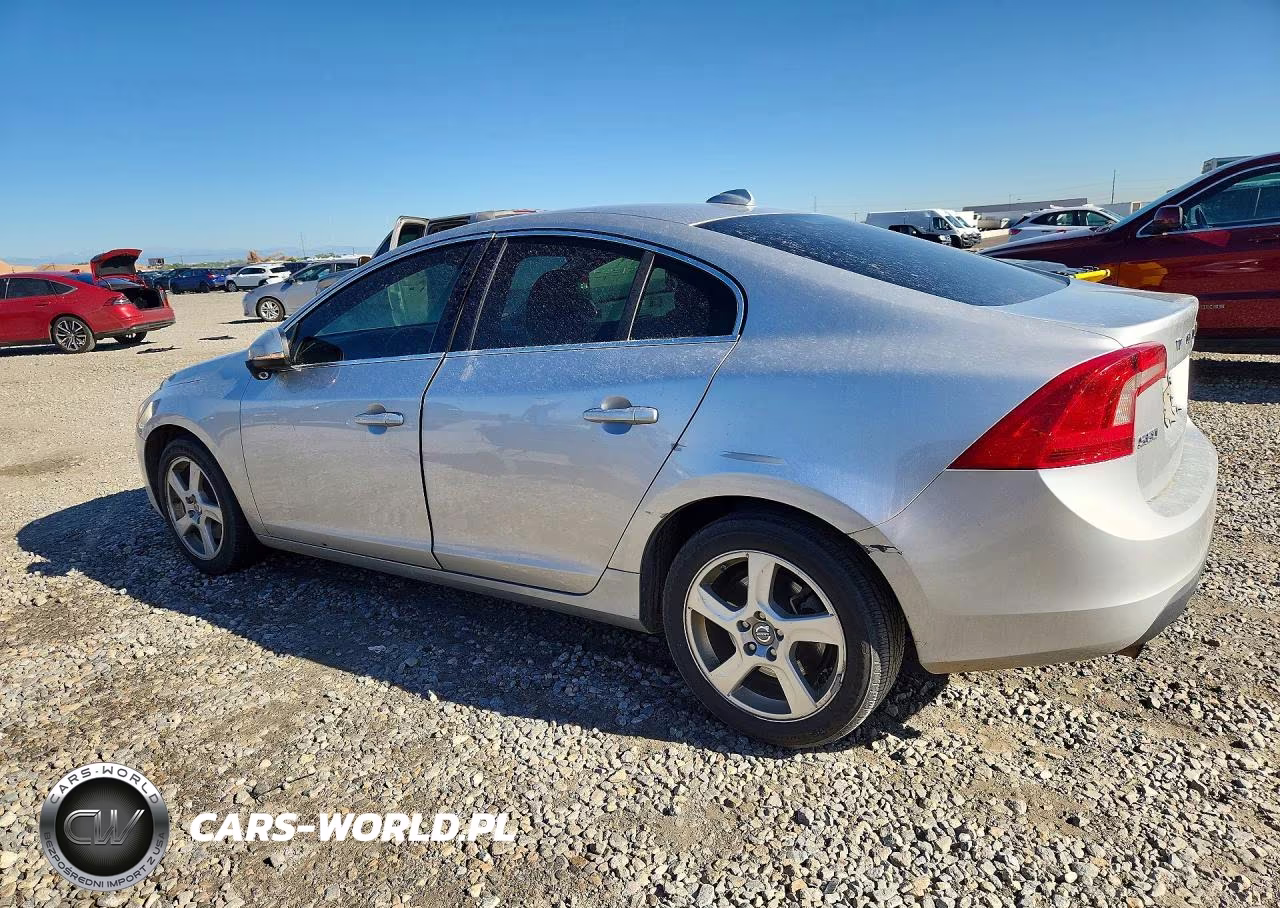 2012 Volvo S60 T5 VIN:YV1622FS9C2040895 - 2