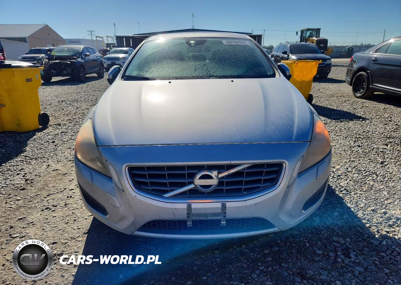 2012 Volvo S60 T5 VIN:YV1622FS9C2040895 - 5