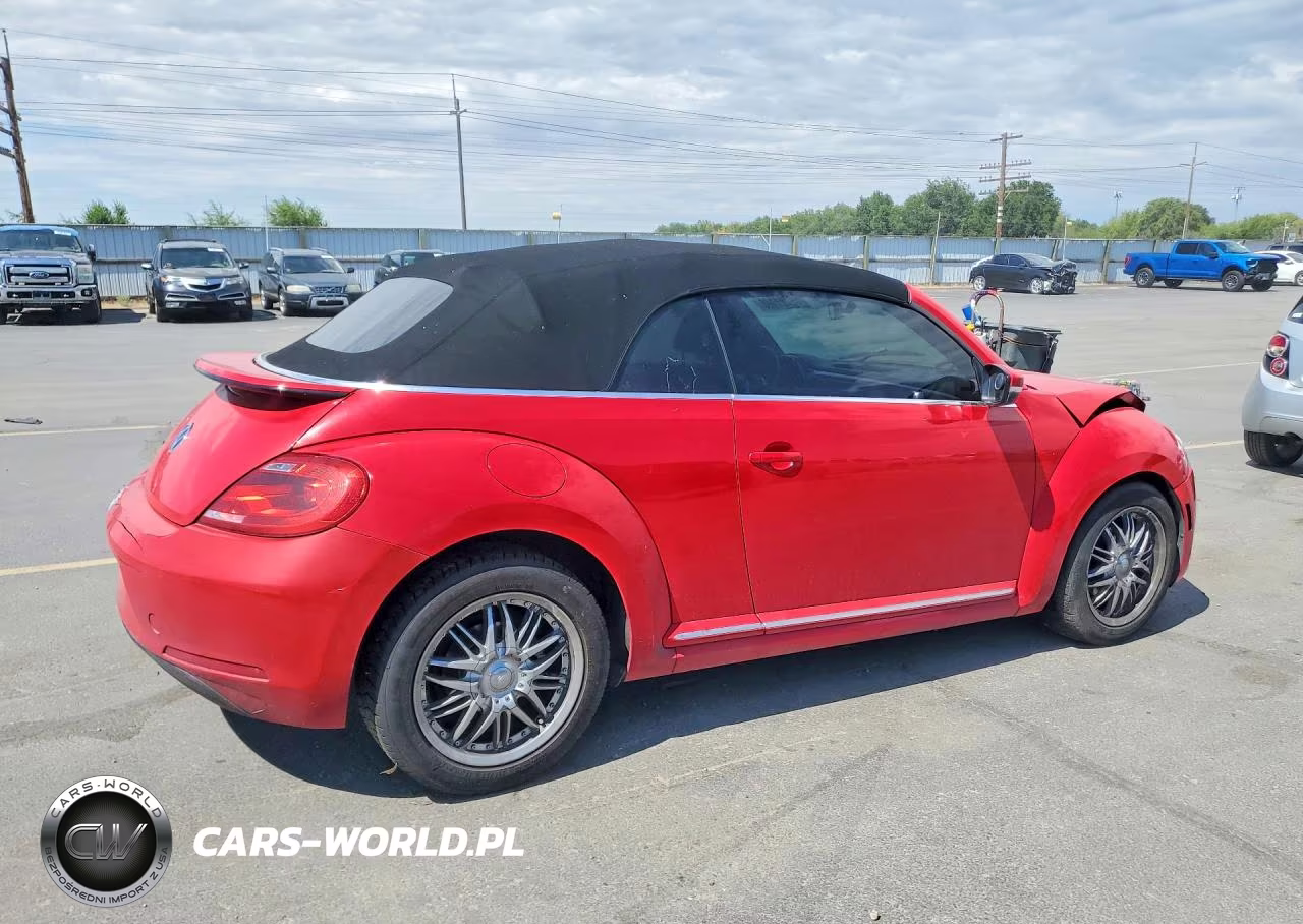 2015 Volkswagen Beetle 1.8T VIN:3VW517AT8FM802951 - 3