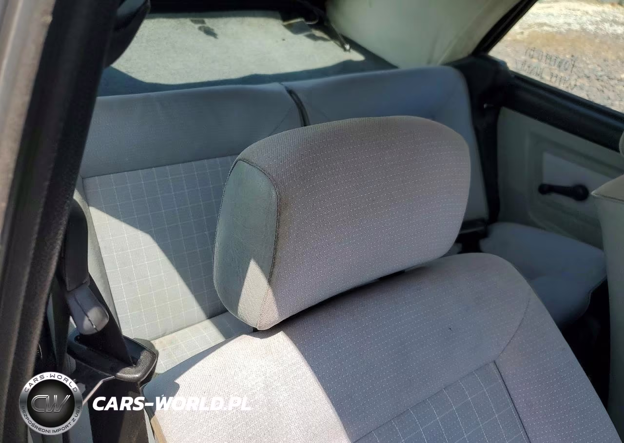 1990 Volkswagen Cabriolet VIN:WVWCB5157LK010435 - 10