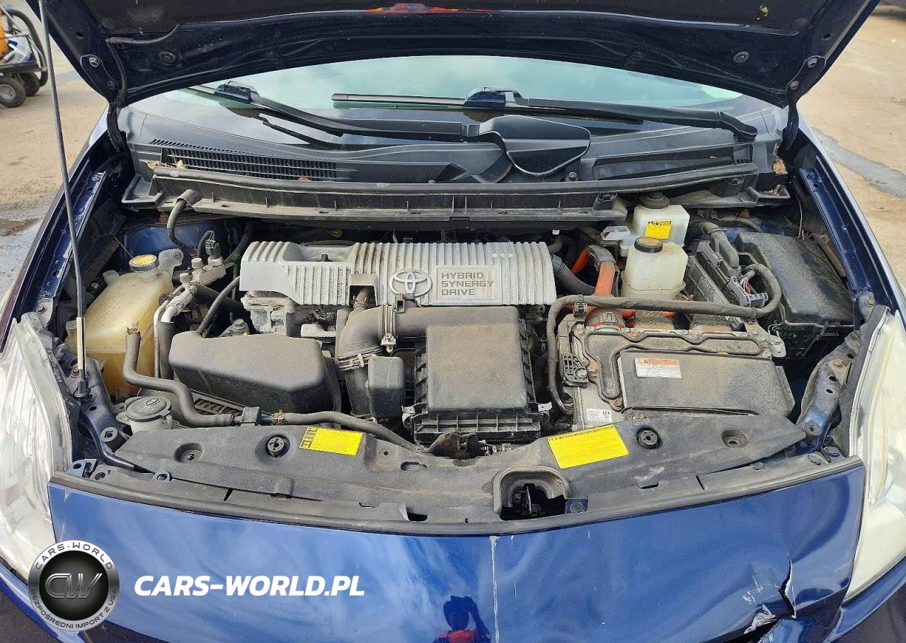 2014 Toyota Prius Two VIN:JTDKN3DU4E1760460 - 11