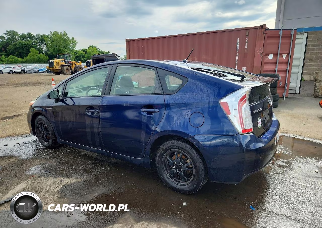 2014 Toyota Prius Two VIN:JTDKN3DU4E1760460 - 2