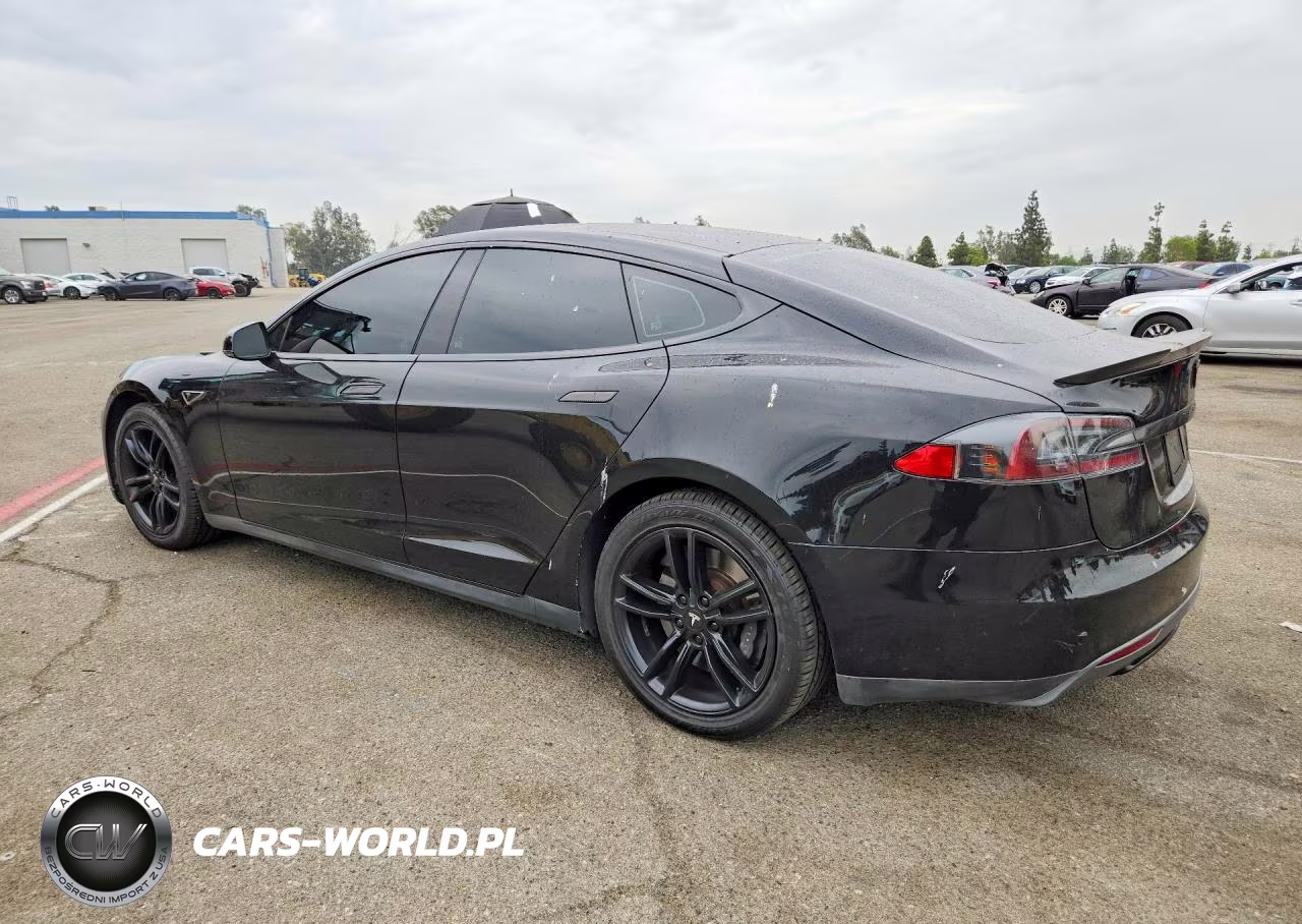 2013 Tesla Model S VIN:5YJSA1CG1DFP19589 - 2