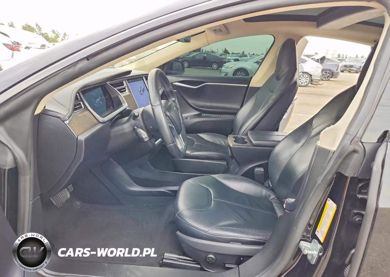 2013 Tesla Model S VIN:5YJSA1CG1DFP19589 - 7