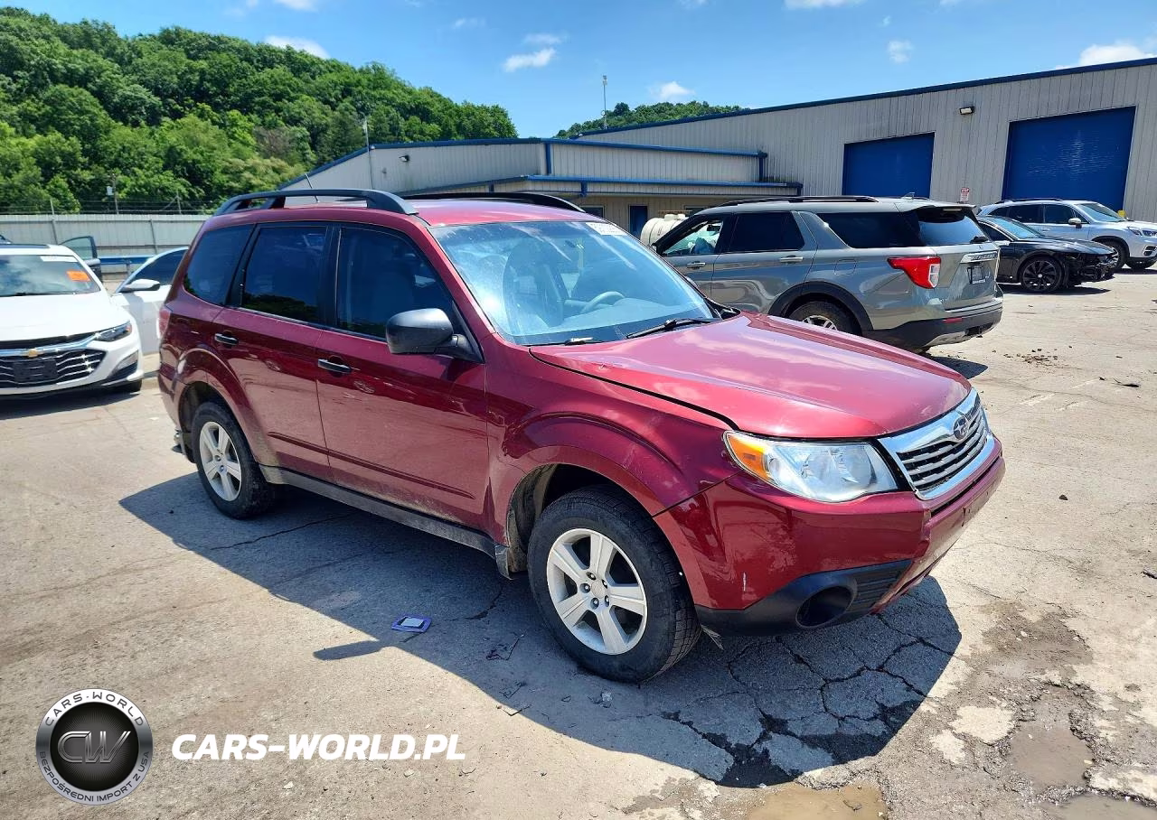 2010 Subaru Forester Xs VIN:JF2SH6BC0AH795339 - 4