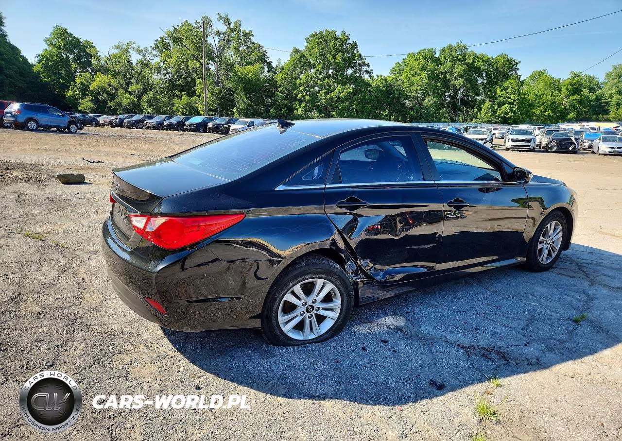 2014 Hyundai Sonata Gls VIN:5NPEB4AC4EH831124 - 3