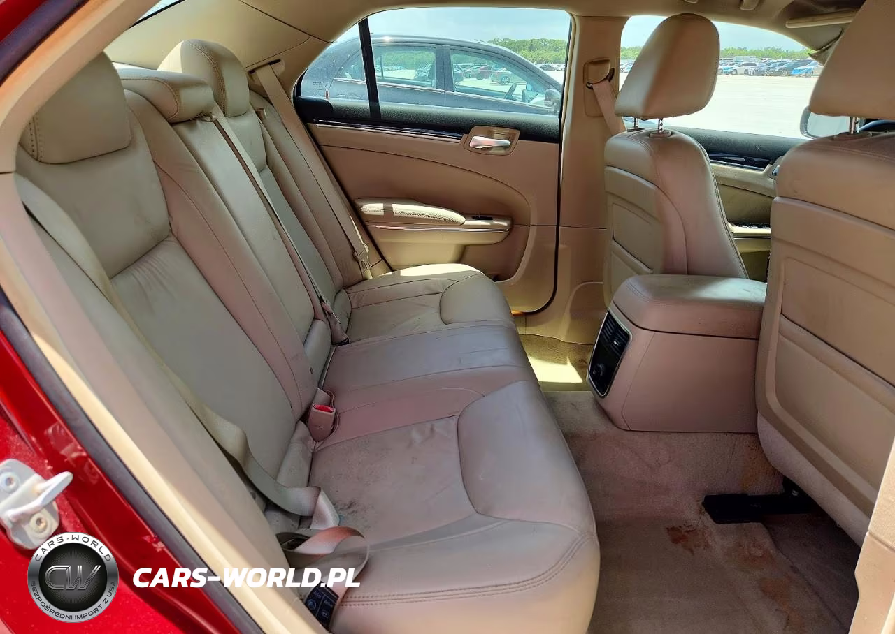 2011 Chrysler 300 Limited VIN:2C3CA5CG9BH529529 - 10