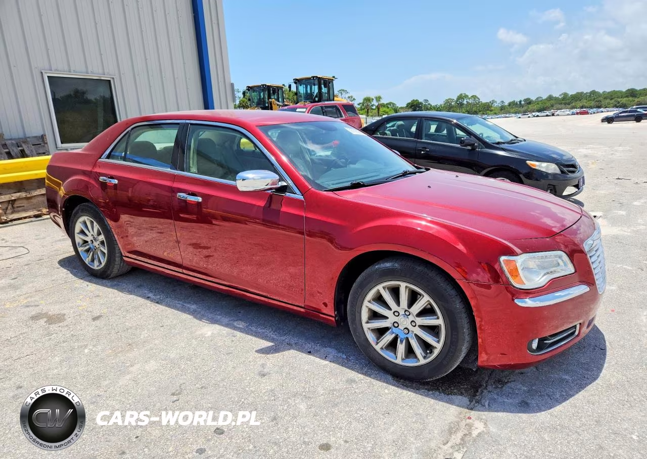 2011 Chrysler 300 Limited VIN:2C3CA5CG9BH529529 - 4