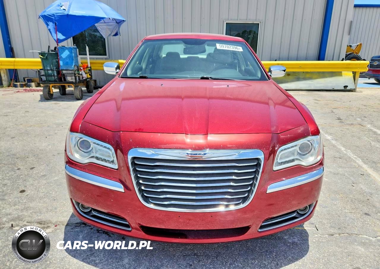 2011 Chrysler 300 Limited VIN:2C3CA5CG9BH529529 - 5