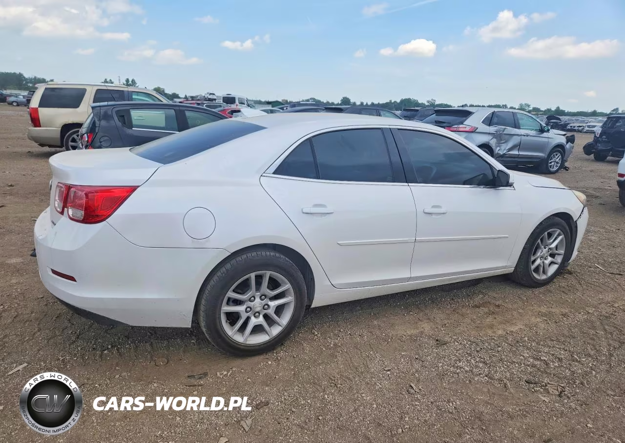 2015 Chevrolet Malibu 1Lt VIN:1G11C5SLXFF190971 - 3