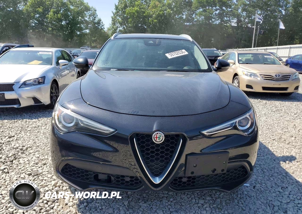 2018 Alfa Romeo Stelvio Ti VIN:ZASFAKBN0J7B60472 - 5