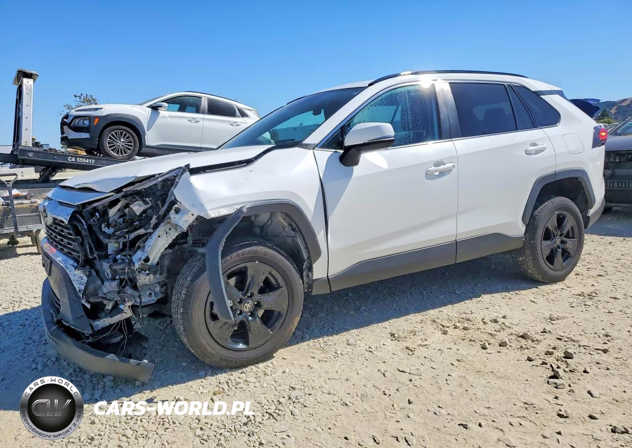 2022 Toyota Rav4 Xle – zdjęcie 1 z 13