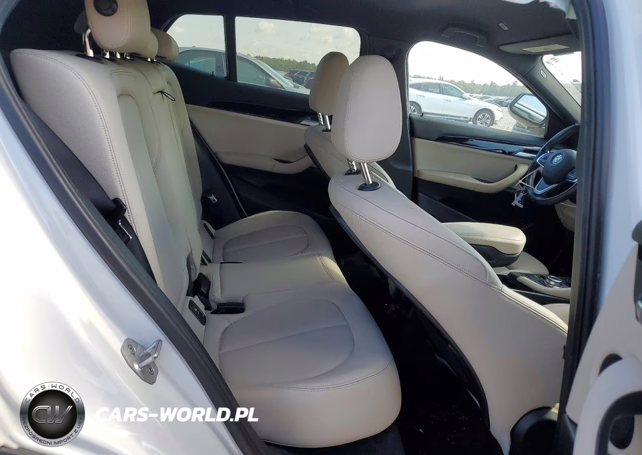 2020 BMW X2 xDrive28I VIN:WBXYJ1C09L5R83062 - 11