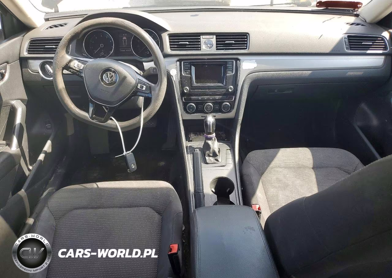 2016 Volkswagen Passat VIN:1VWAT7A33GC010489 - 8