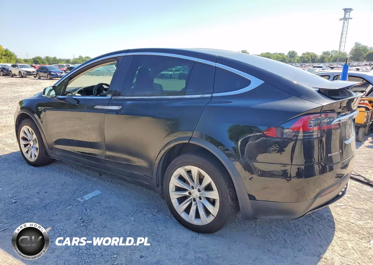 2016 Tesla Model X VIN:5YJXCAE28GF008736 - 2