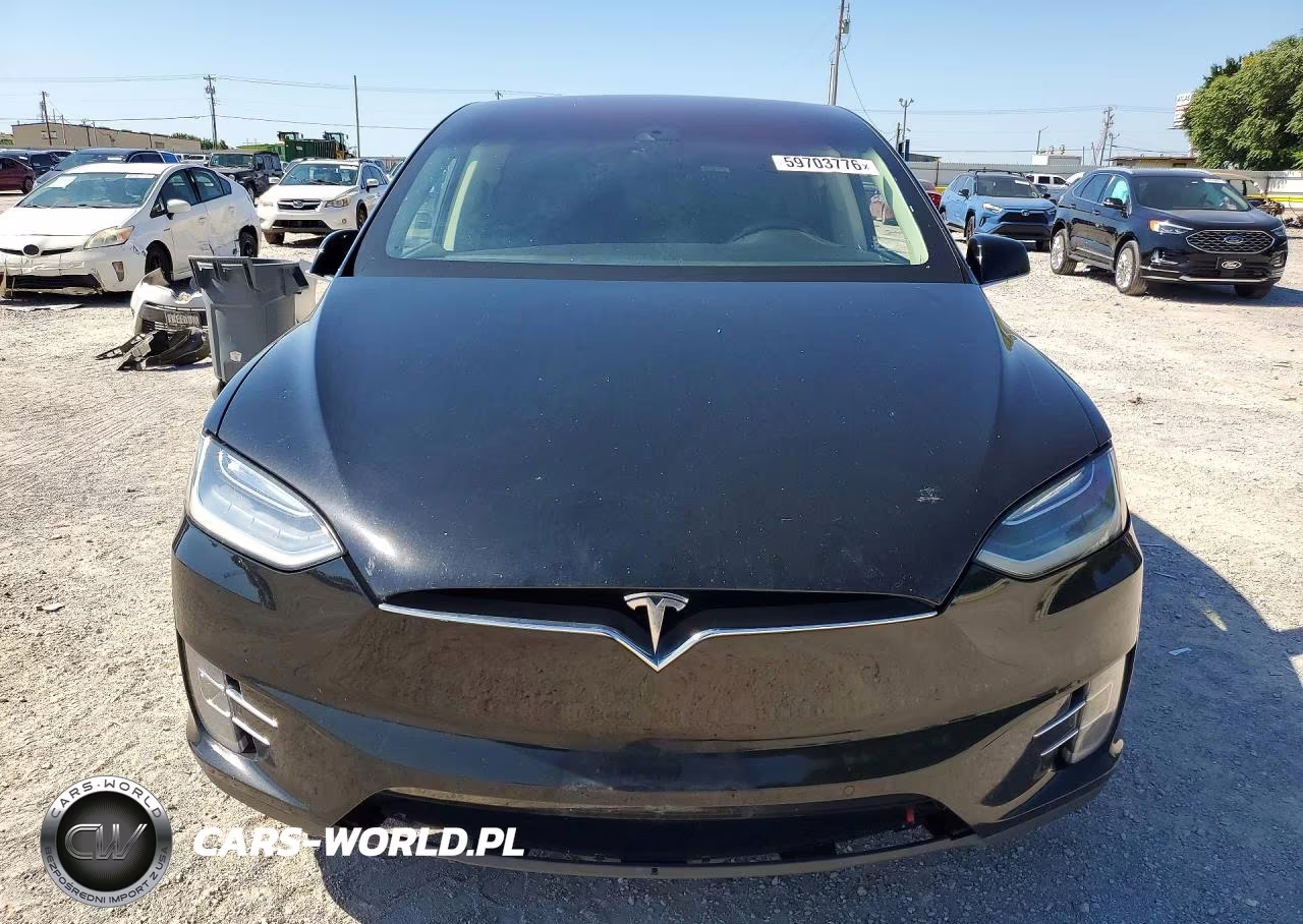 2016 Tesla Model X VIN:5YJXCAE28GF008736 - 5
