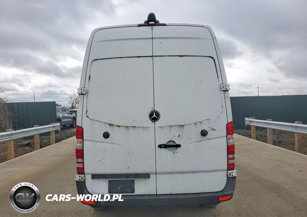 2017 Mercedes Benz Sprinter 2500 Utility - Service Van VIN:WD3PE7CD9HP527121 - 6