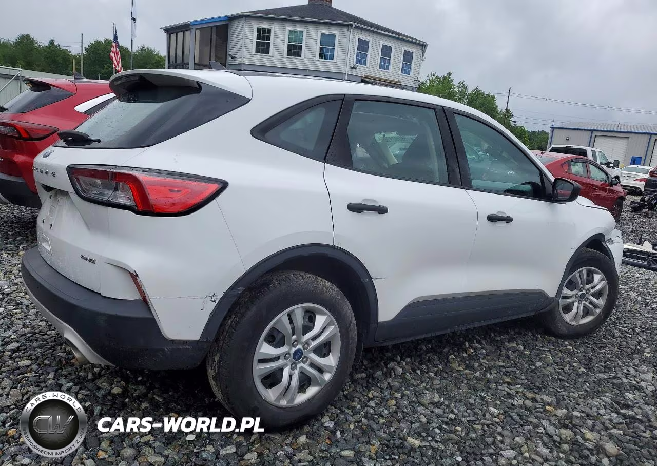 2020 Ford Escape S VIN:1FMCU9F67LUC71163 - 3